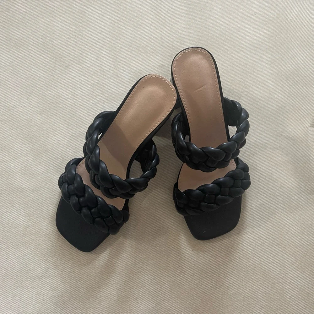 Black Rope Heels - Picture 2 of 6